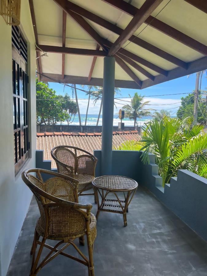 Pineapple Surf Hotel Ahangama Luaran gambar